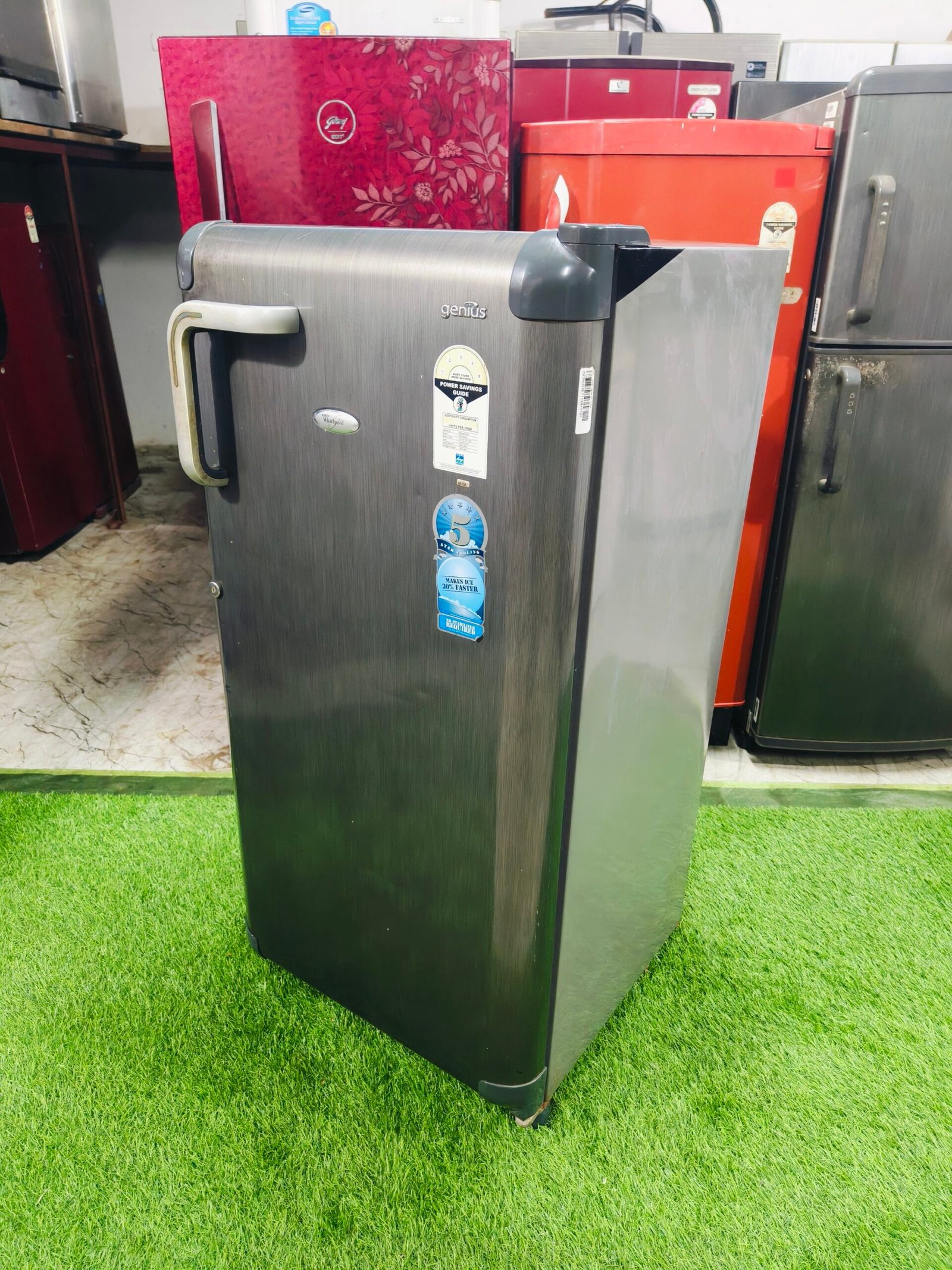 Whirlpool genius 5 star energy rating grey in colour 190 ltr single door refrigerator - Image 4