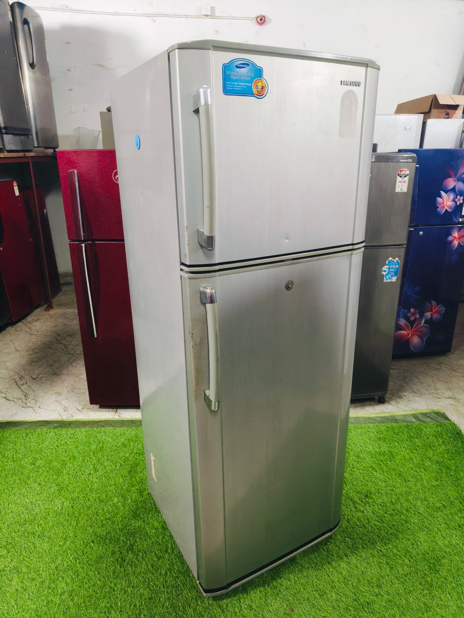 Samsung silver fresh 5 star energy rating works without stabilizer 280 ltr gently used double door refrigerator - Image 4