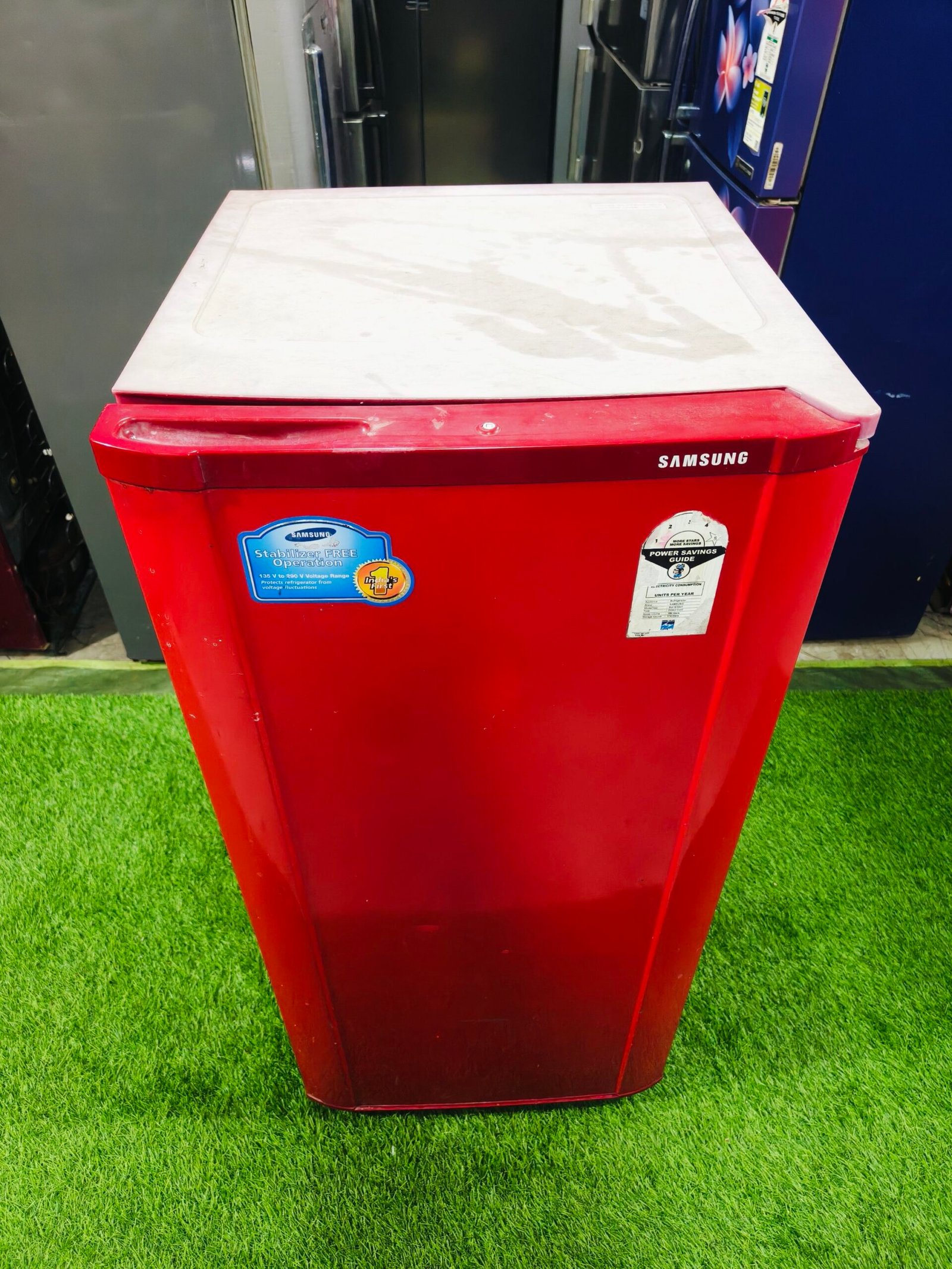 Samsung 4 star energy rating red in colour 190 ltr single door refrigerator - Image 2