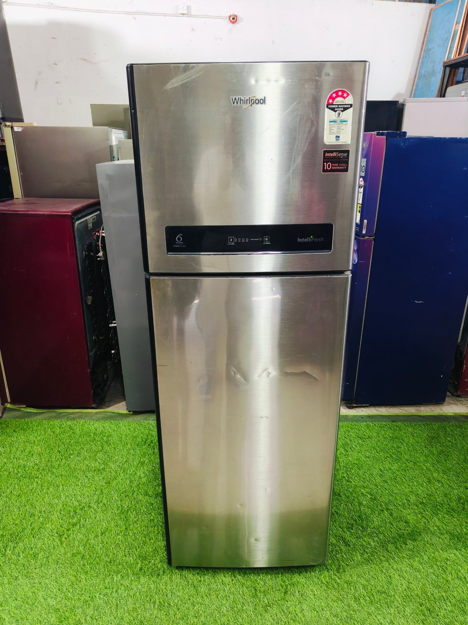 Whirlpool intellifresh 4 star energy rating steel finish 260 ltr double door refrigerator