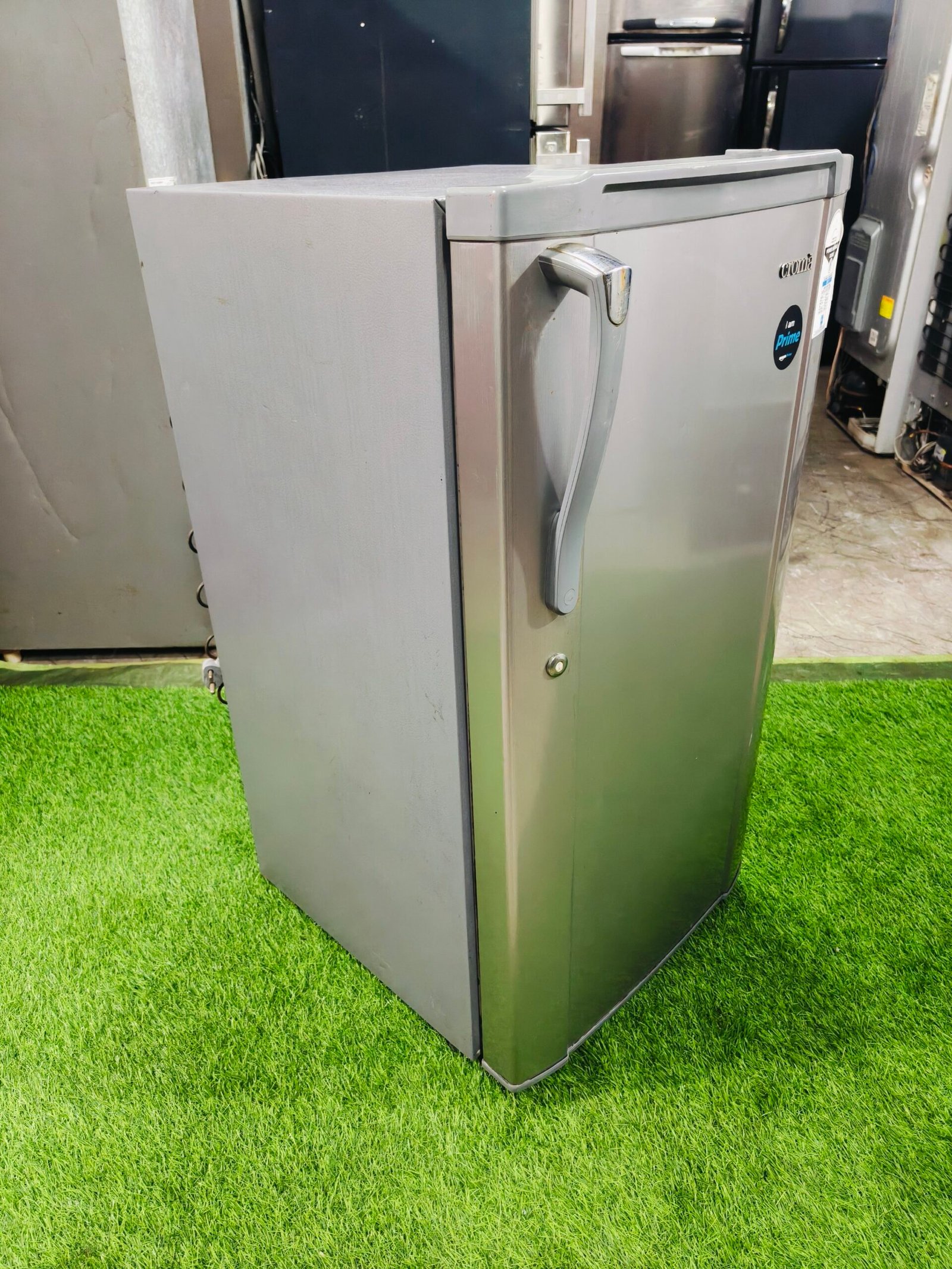 Croma steel finish 4 star energy rating 190 ltr gently used single door refrigerator - Image 5