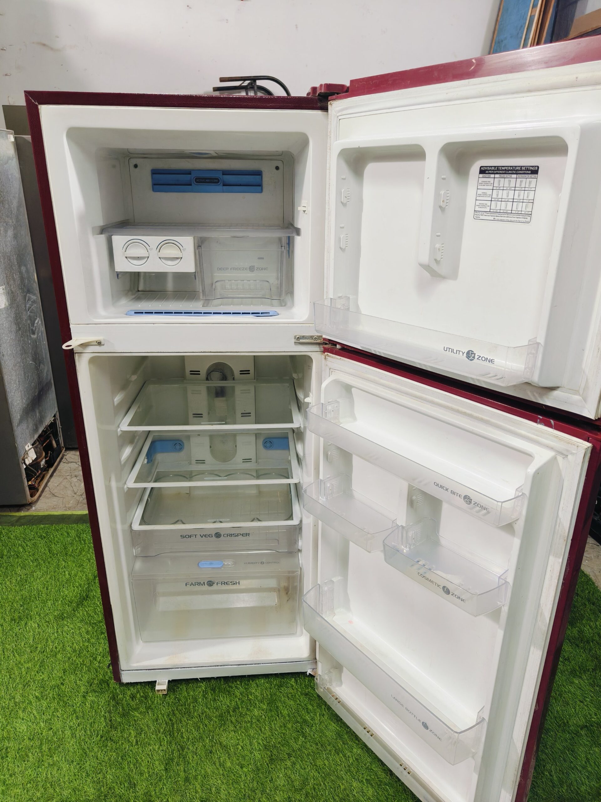 Videocon titanium luxury 280 ltr pink flower model double door refrigerator - Image 3