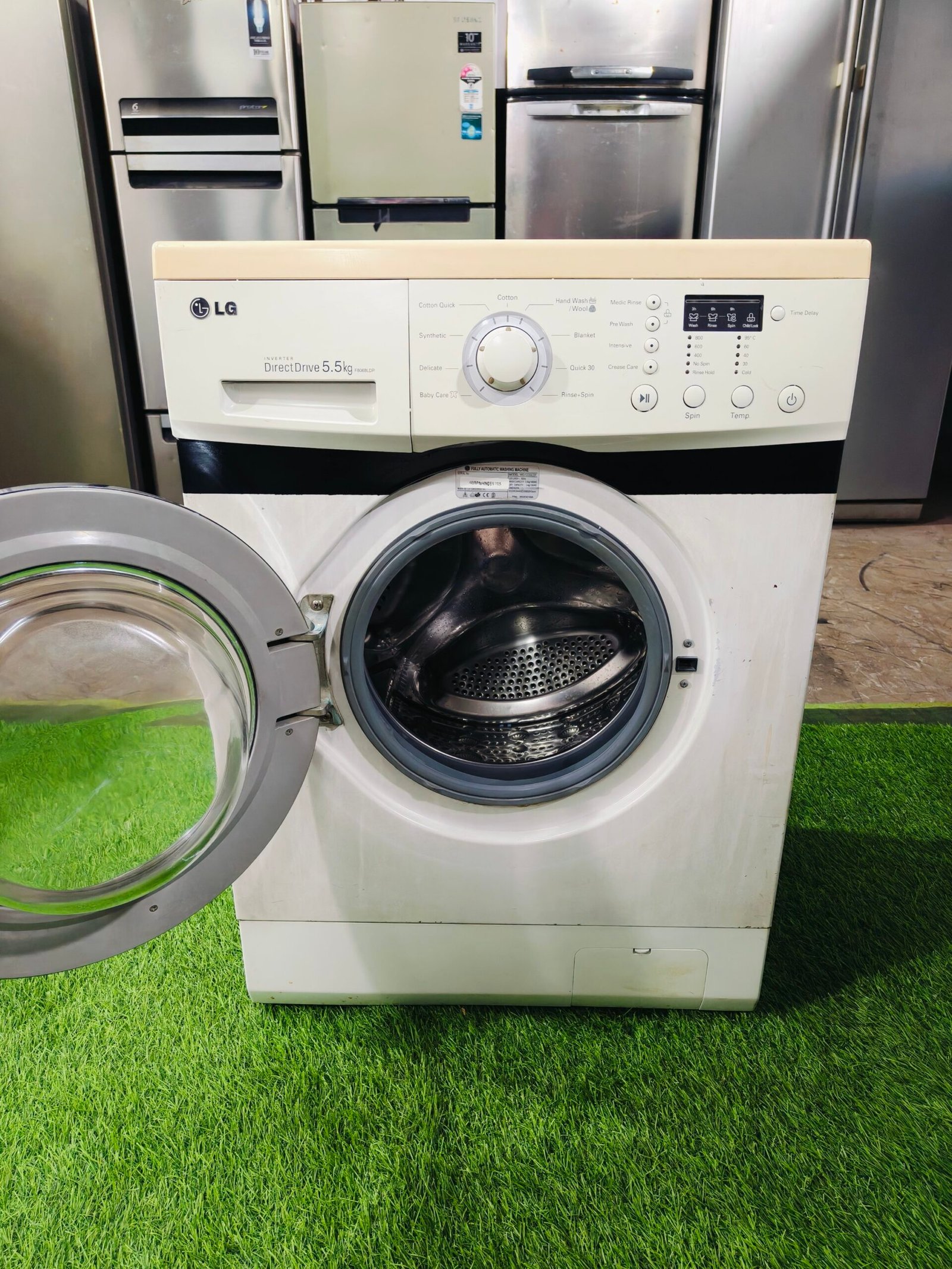 LG digital inverter direct drive 5.5 kg double colour fully automatic front load washing machine - Image 3