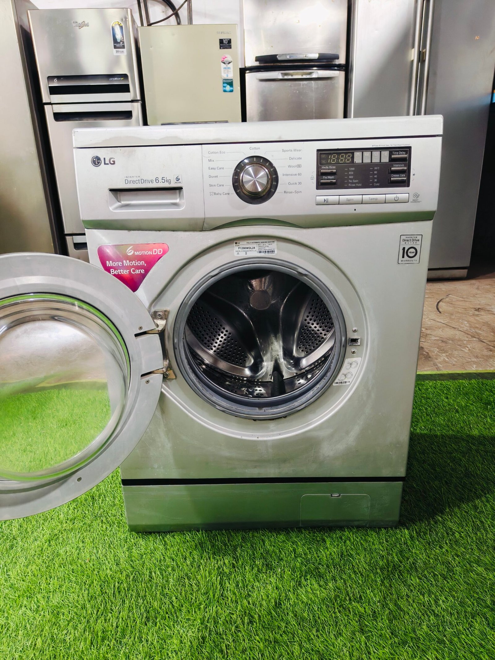 LG direct drive digital inverter 6.5 kg silver in colour fully automatic front load washing machine - Image 3