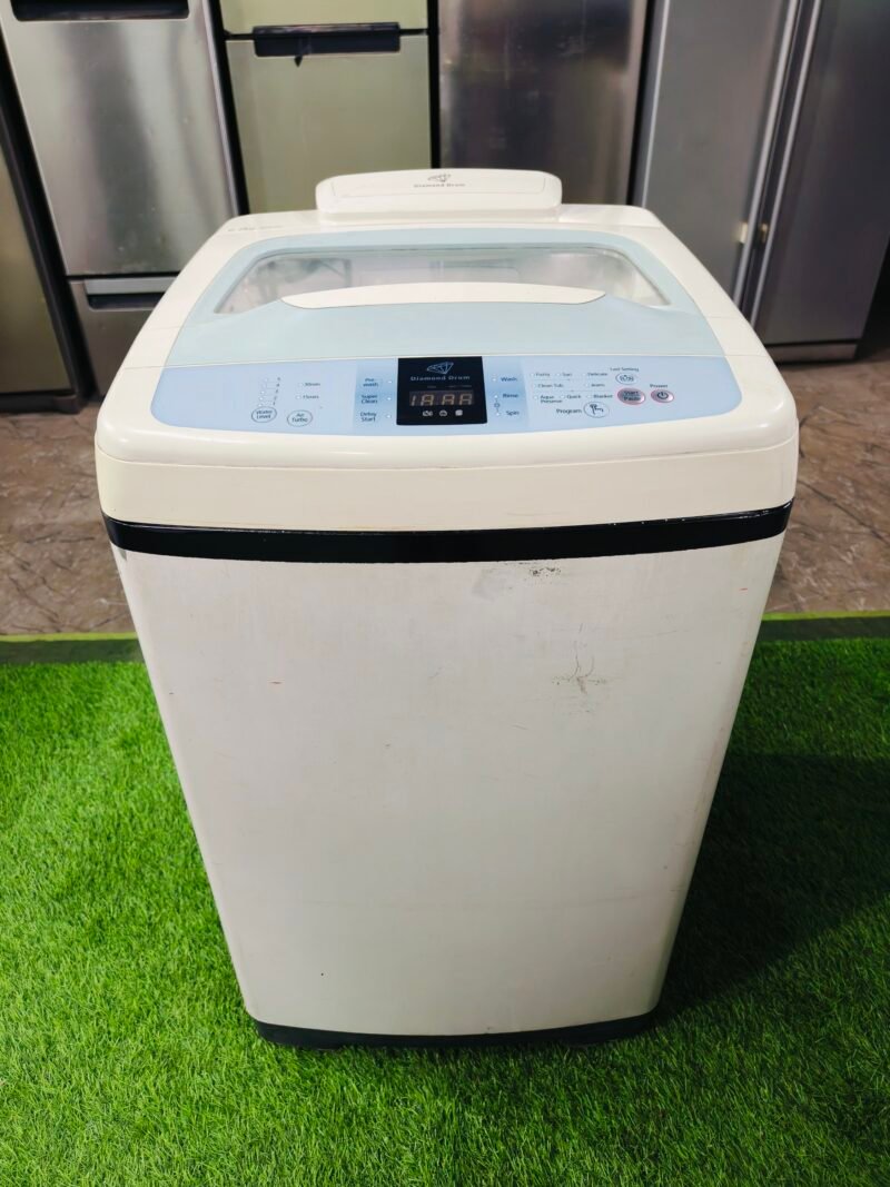 Samsung daimond drum 6.2 kg white & blue in colour fully automatic top load washing machine