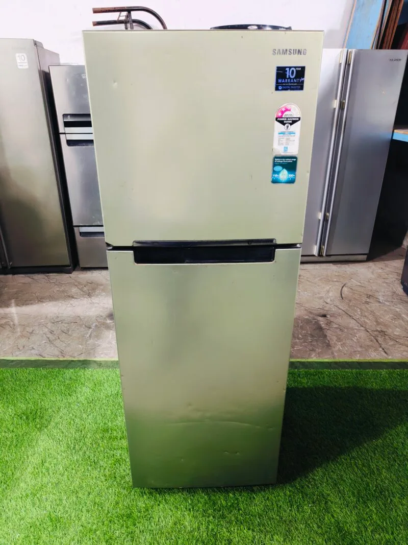 Samsung digital inverter steel finish 240 ltr double door used refrigerator