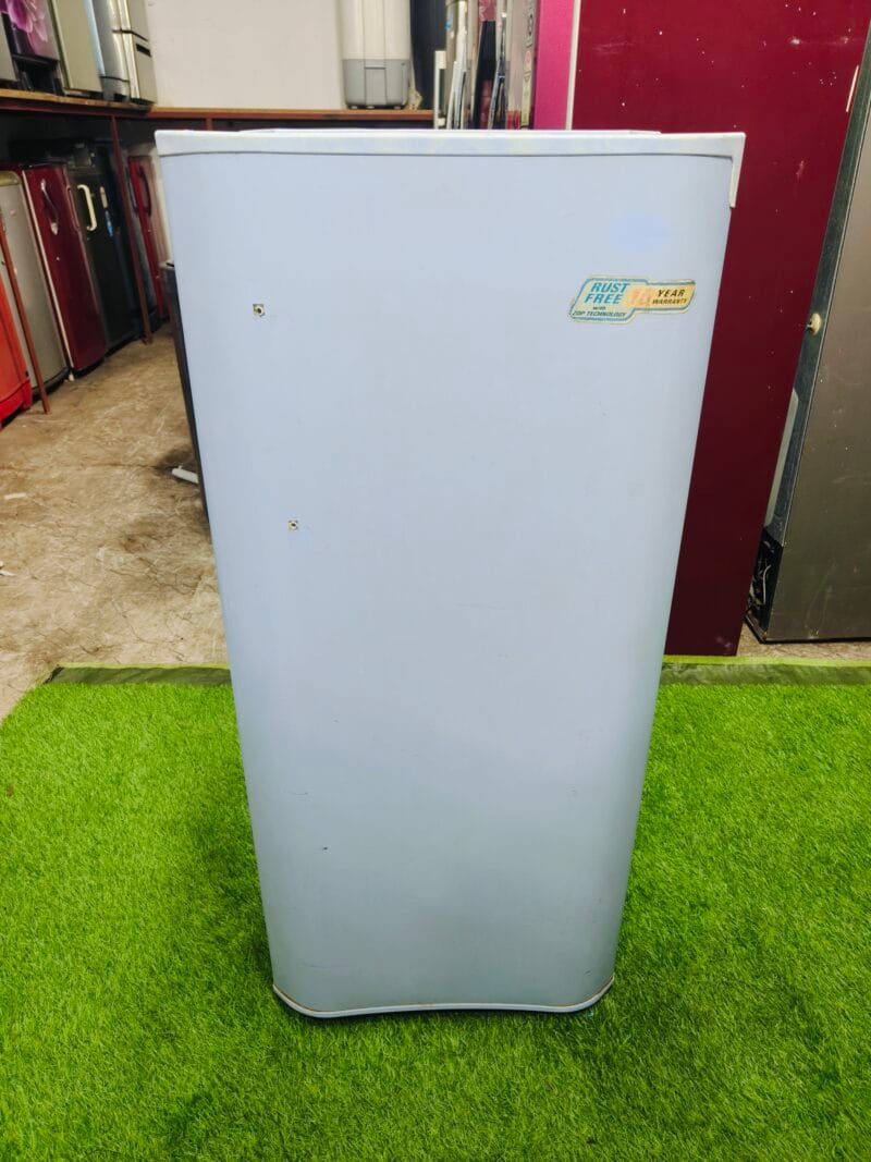 Godrej axis blue in colour 190 lte single door refrigerator