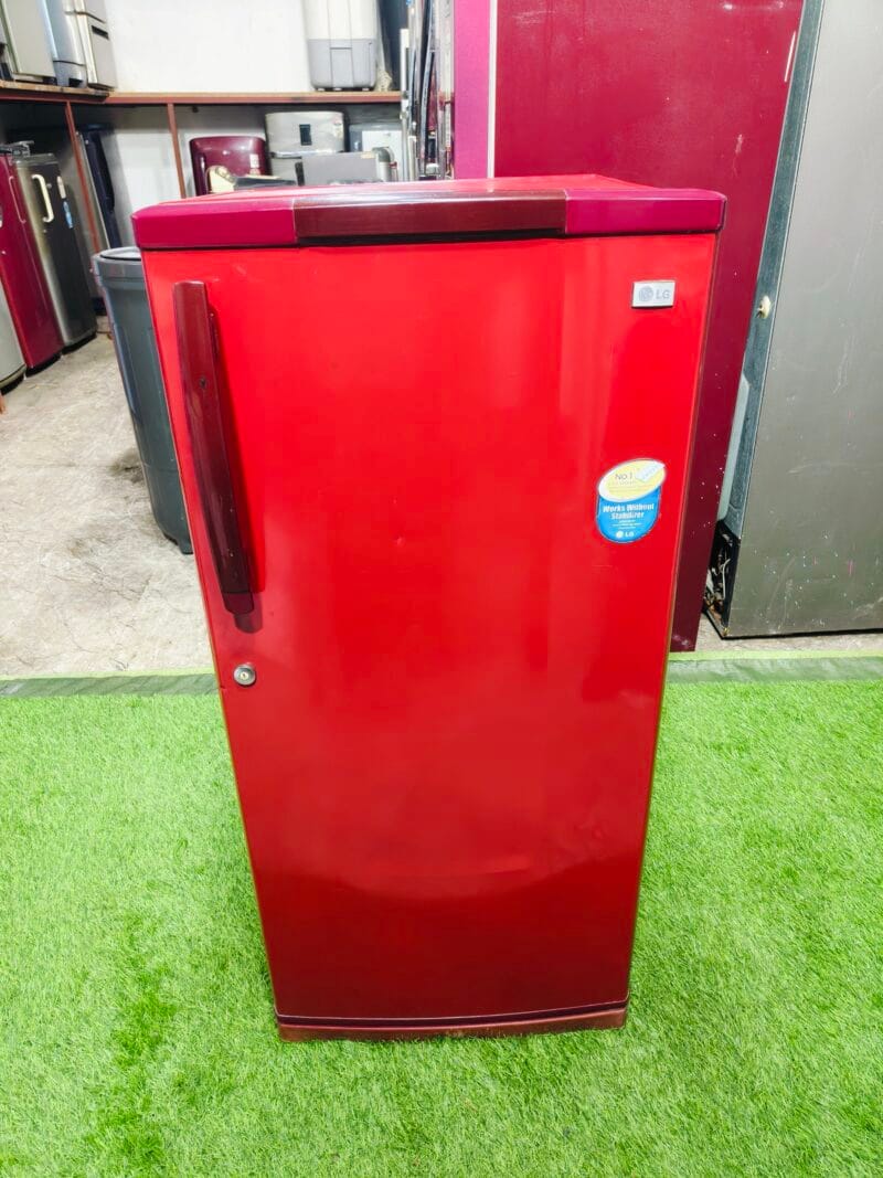 LG 4 star energy rating red in colour 190 ltr single door used refrigerator