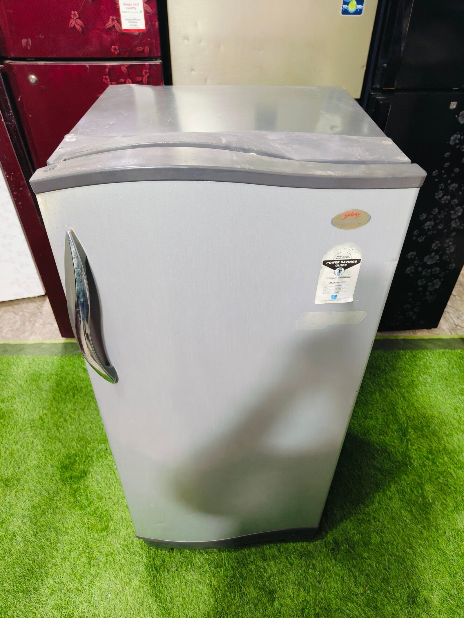 Godrej pentacool 5 star rating with base stand gently used 190 ltr single door used fridge - Image 2