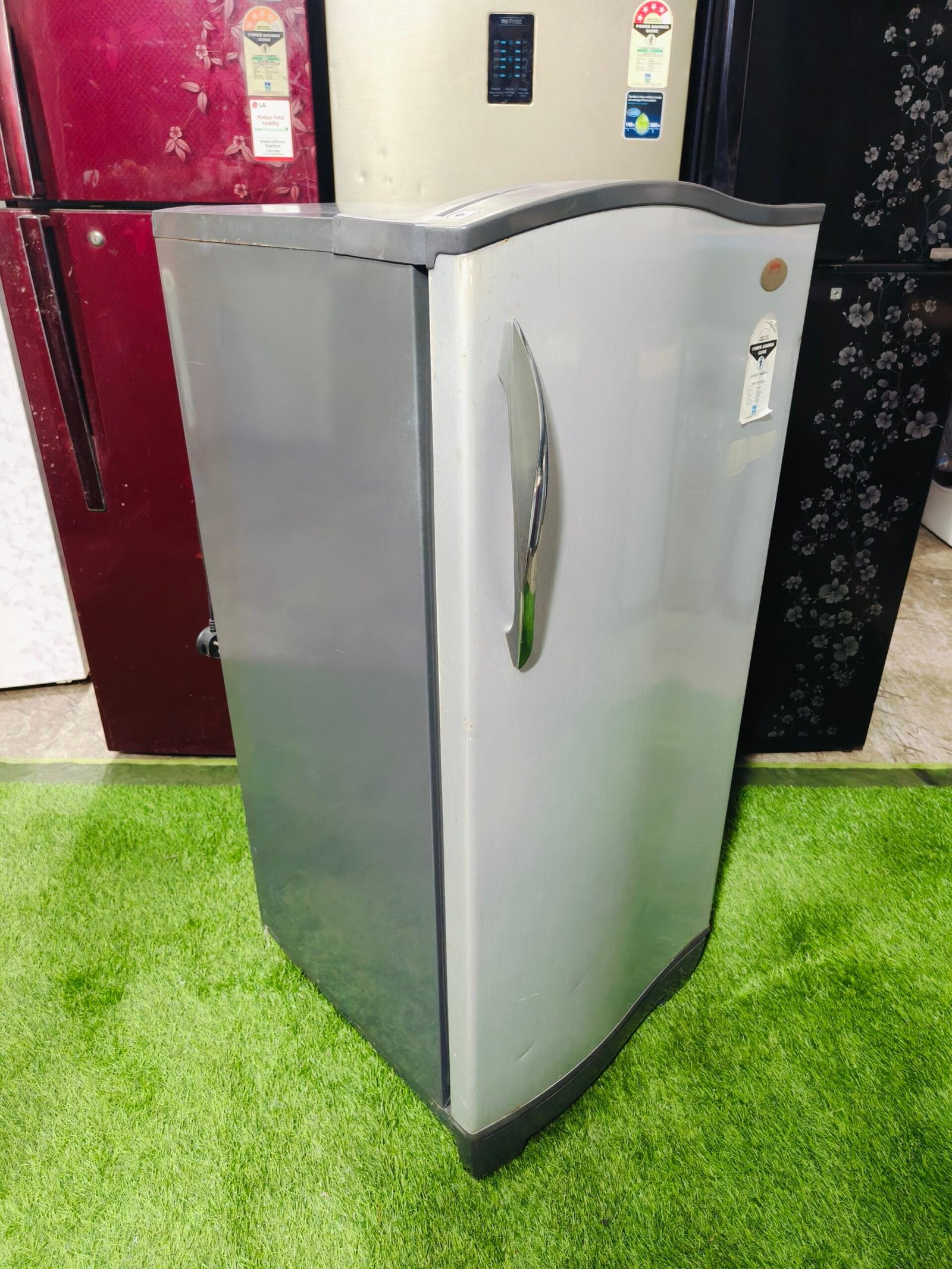 Godrej pentacool 5 star rating with base stand gently used 190 ltr single door used fridge - Image 5
