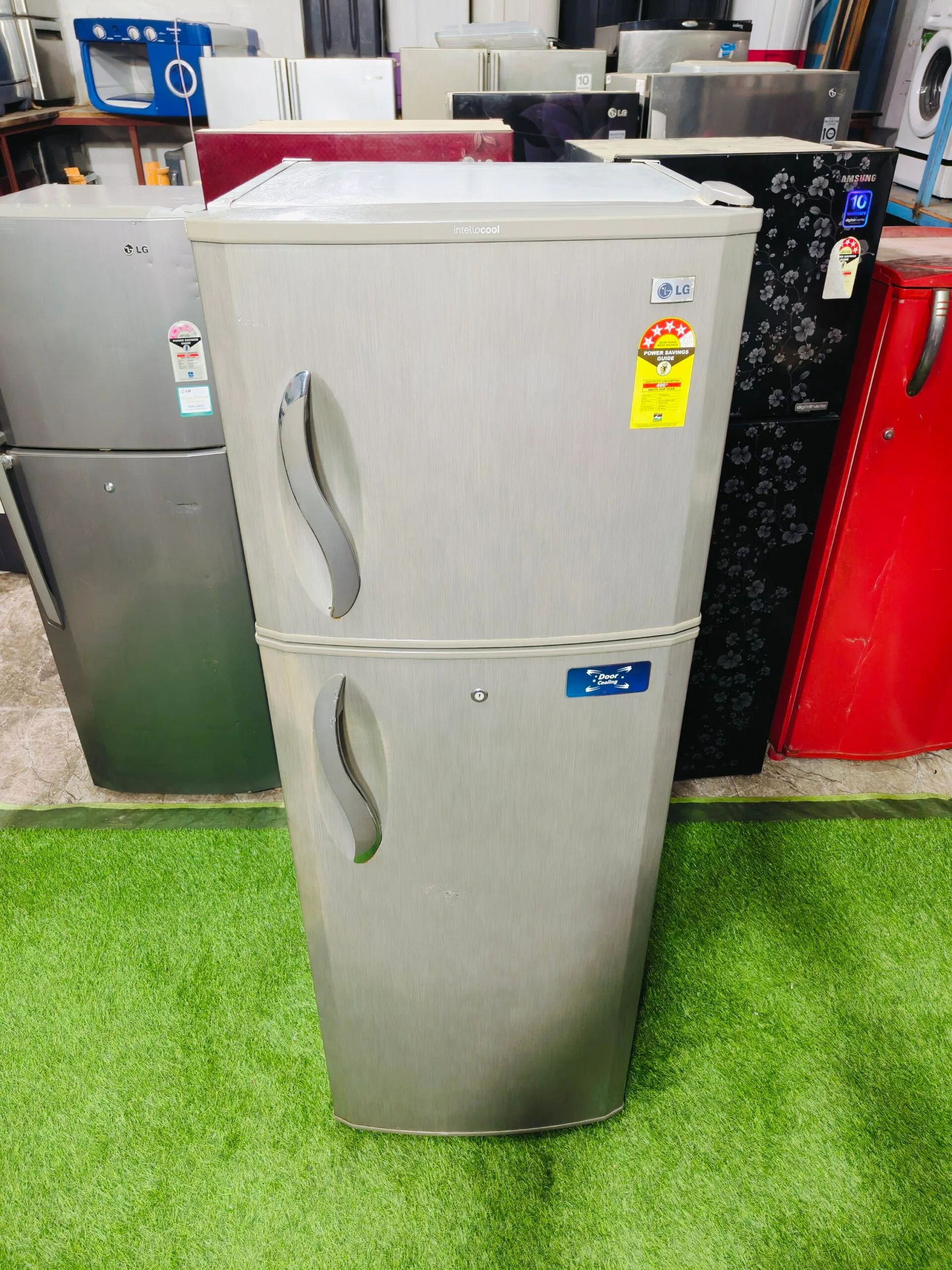 LG 4 star energy rating 280 ltr double door refrigerator - Image 2
