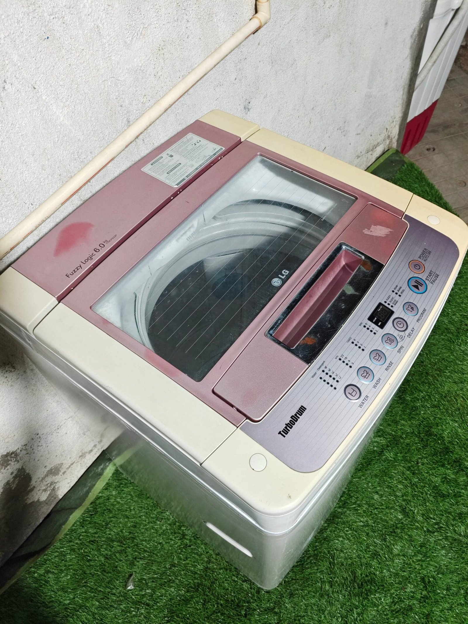 LG 6.0 kg Fully Automatic Top Load Washing Machine – Refurbished - Image 4