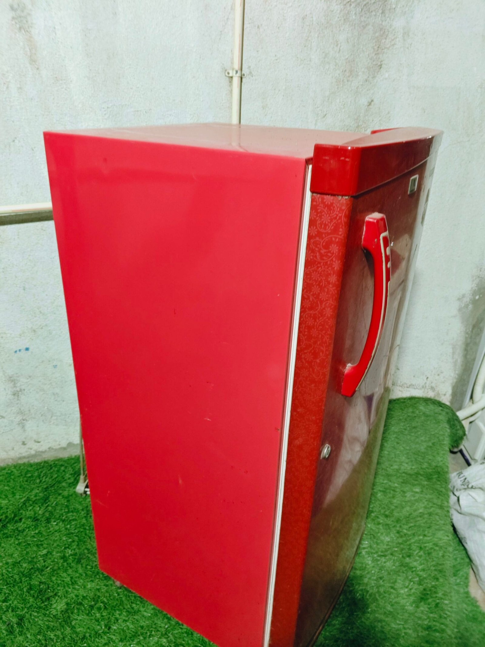 Videocon Single Door Refrigerator – Red | EcoCoolPlus - Image 6