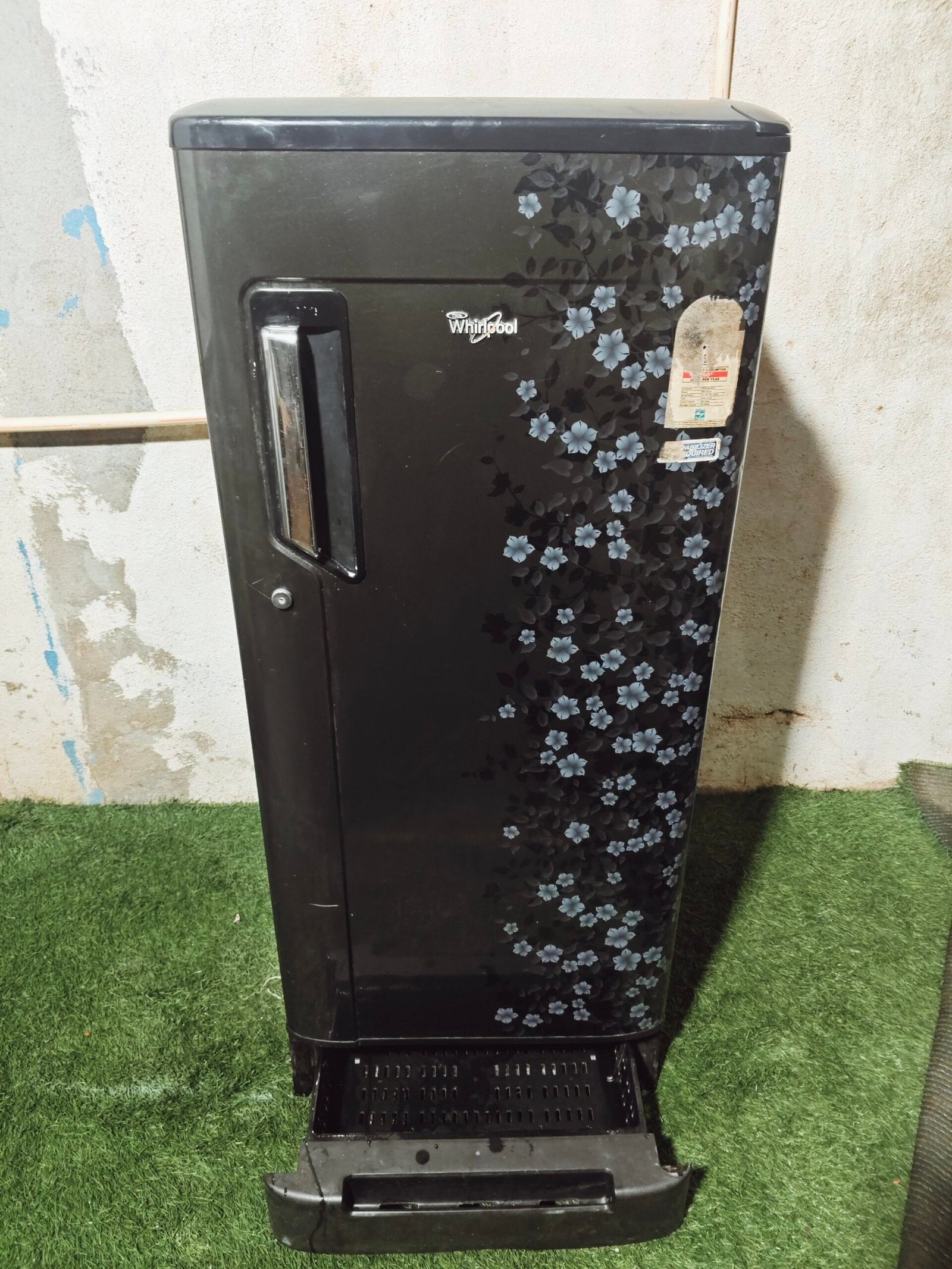 Whirlpool Single Door Refrigerator - Image 4