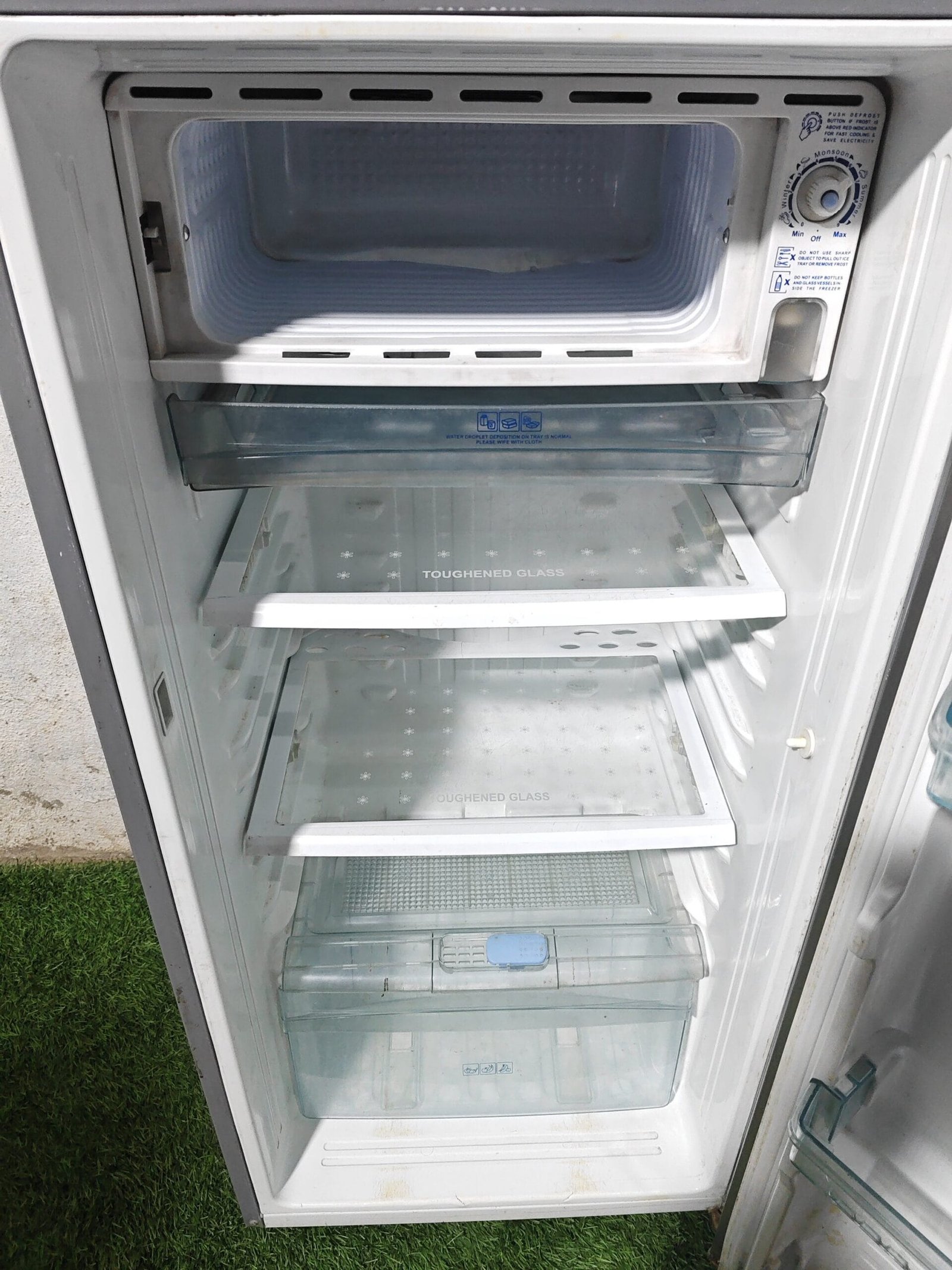 Croma 190 L Single Door Refrigerator – Silver/Steel Finish | Refurbished - Image 2