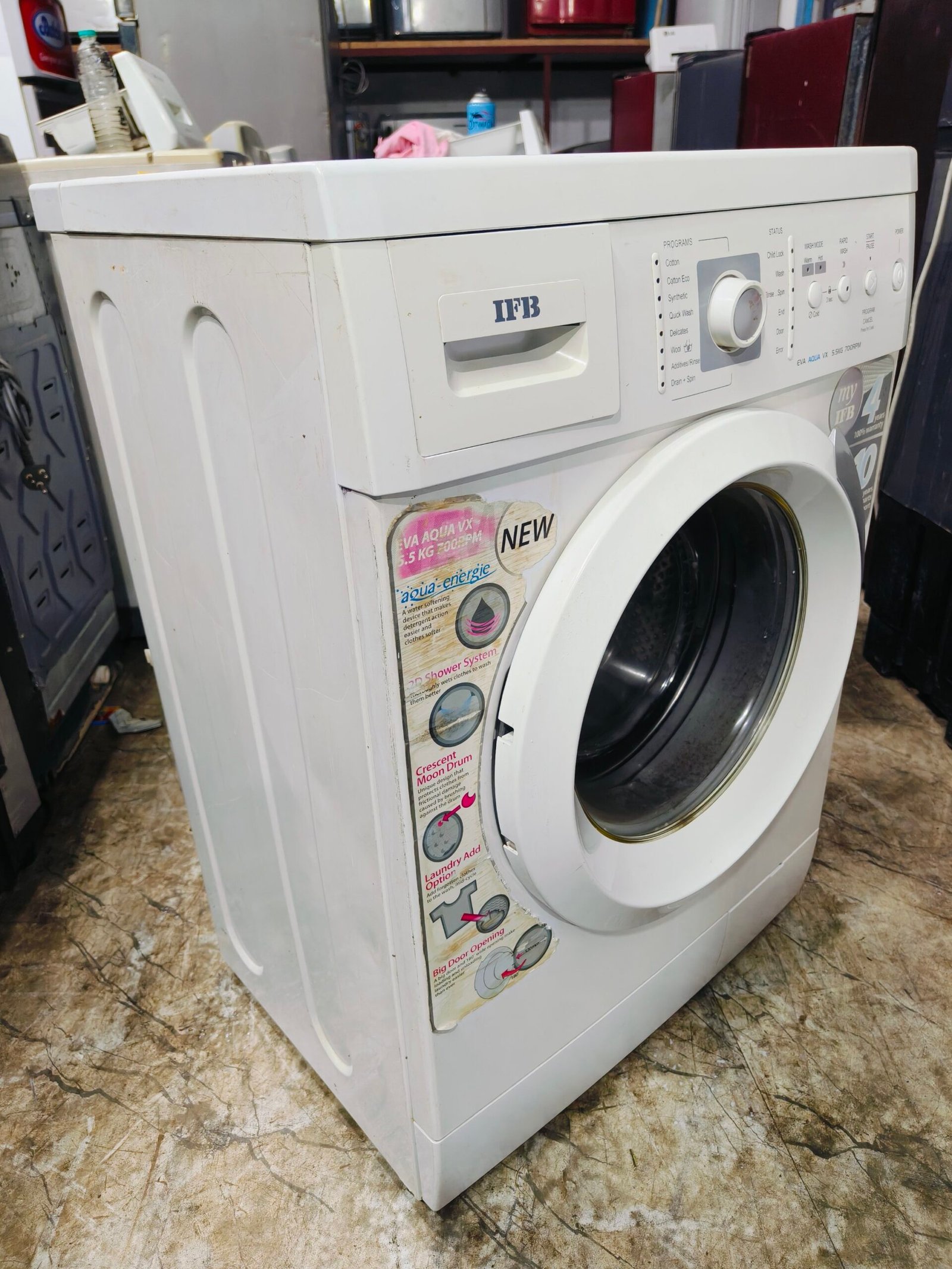 IFB eva aqua 5.5 kg white in colour fully automatic front load washing machine - Image 5