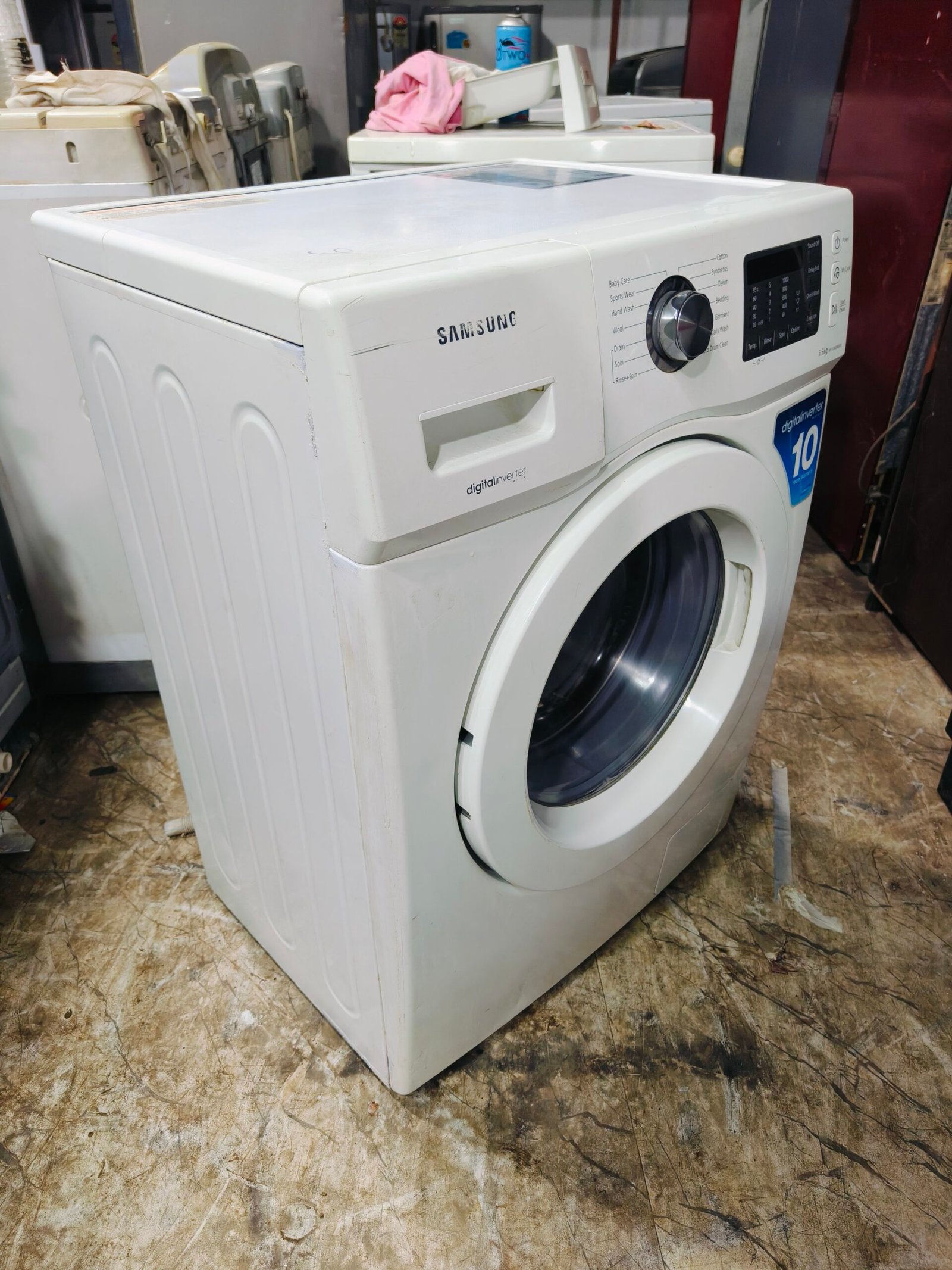 Samsung digital inverter 5.5 kg gently used fully automatic front load washing machine - Image 5