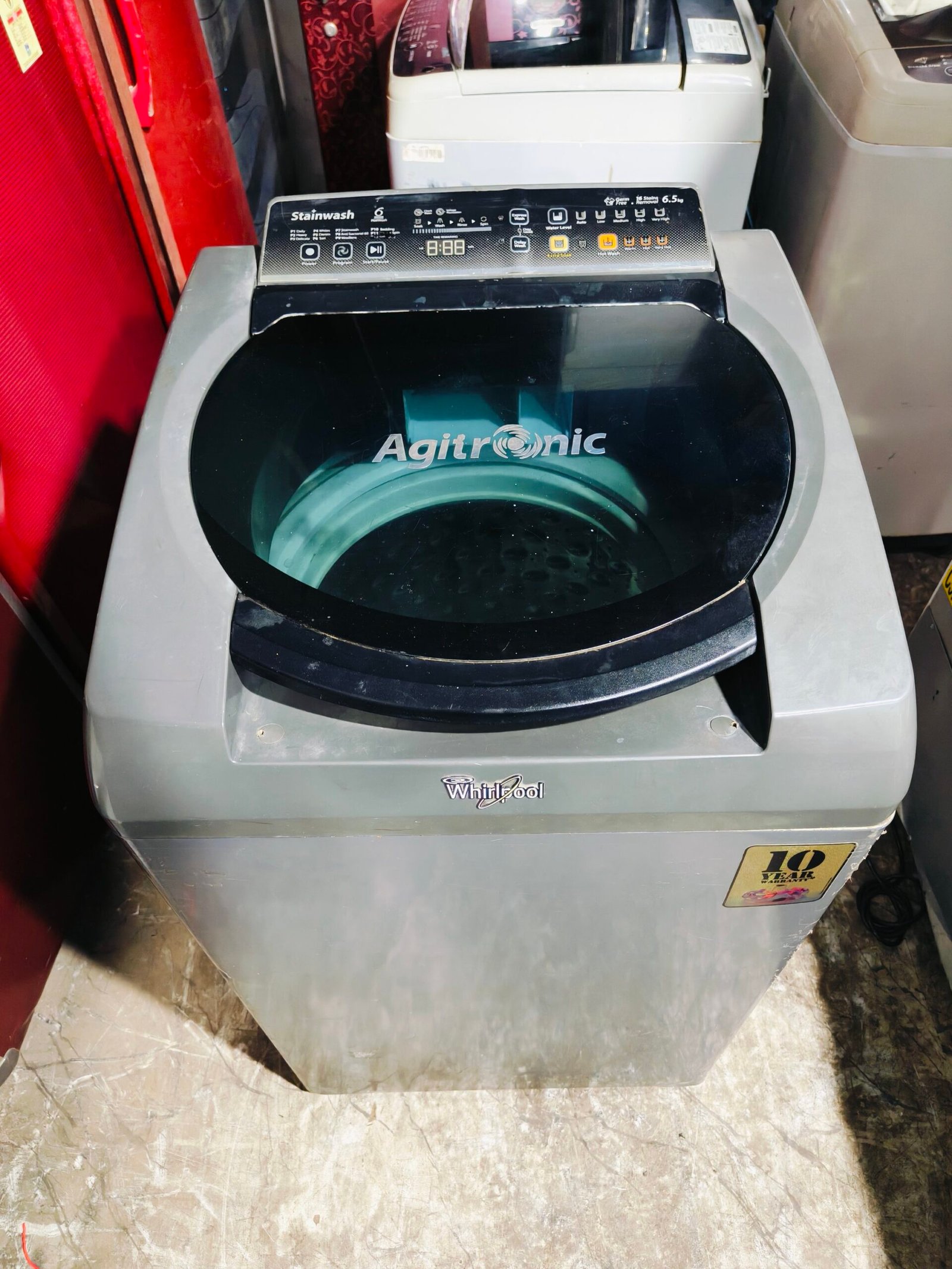 Whirlpool stainwash agitronic 6.5 kg fully automatic gently used top load washing machine - Image 2